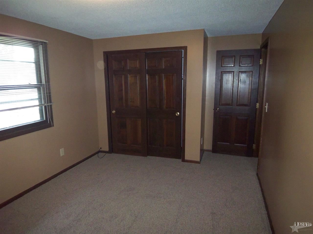 7227 Tanbark Ln, Fort Wayne, IN 46835 photo 11