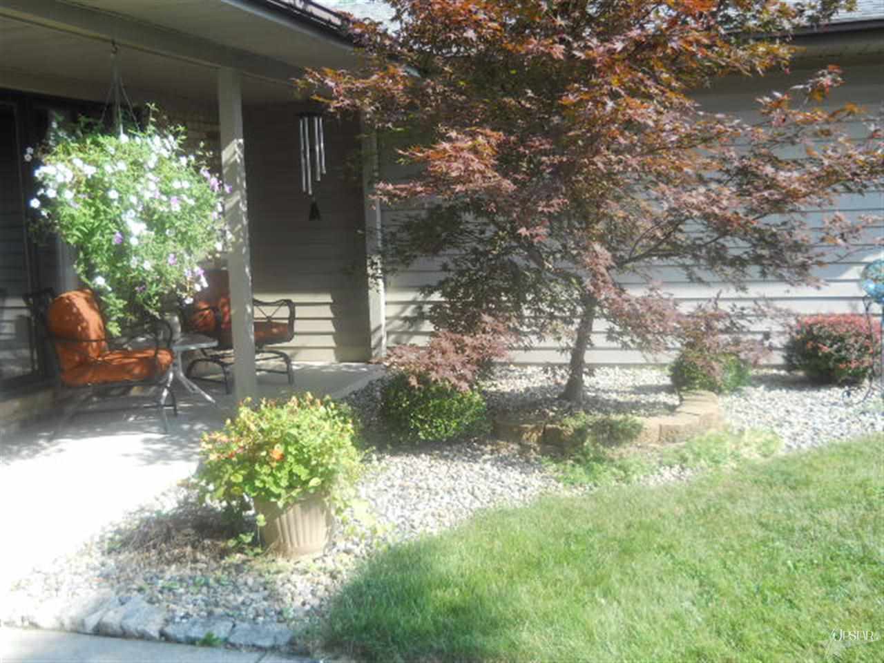1321 Canterbury Dr, Decatur, IN 46733 photo 4