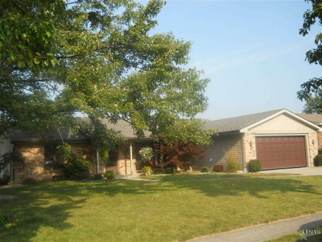 1321 Canterbury Dr, Decatur, IN 46733 photo 1