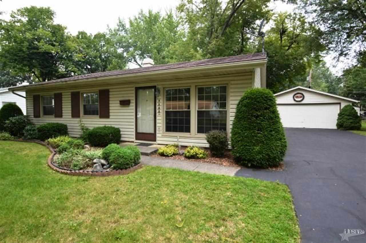 7322 Capri Dr, Fort Wayne, IN 46819 photo 1