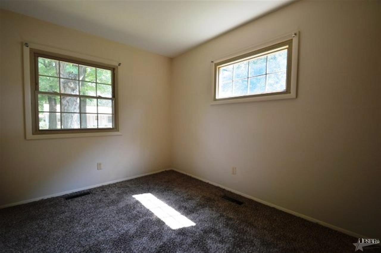 7322 Capri Dr, Fort Wayne, IN 46819 photo 14