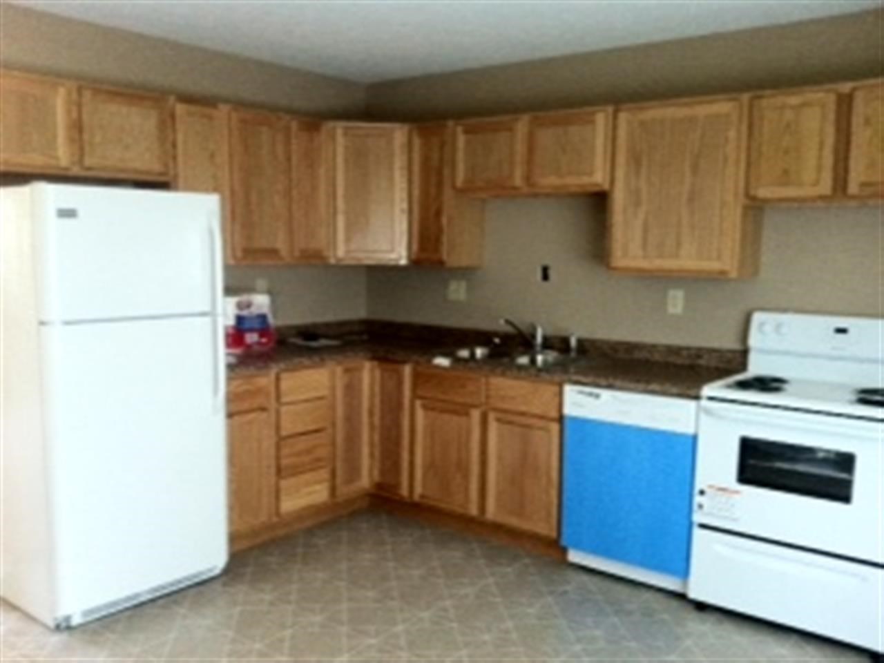 737 Quabache Ct, Dayton, IN 47941 photo 4
