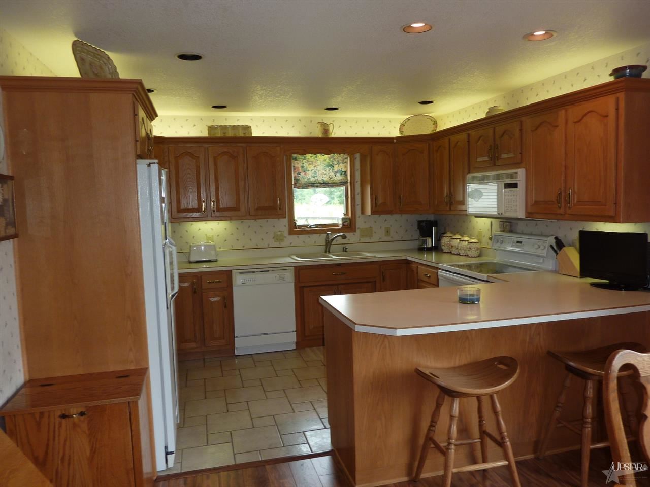 2309 Cedarwood Way, Fort Wayne, IN 46804 photo 5