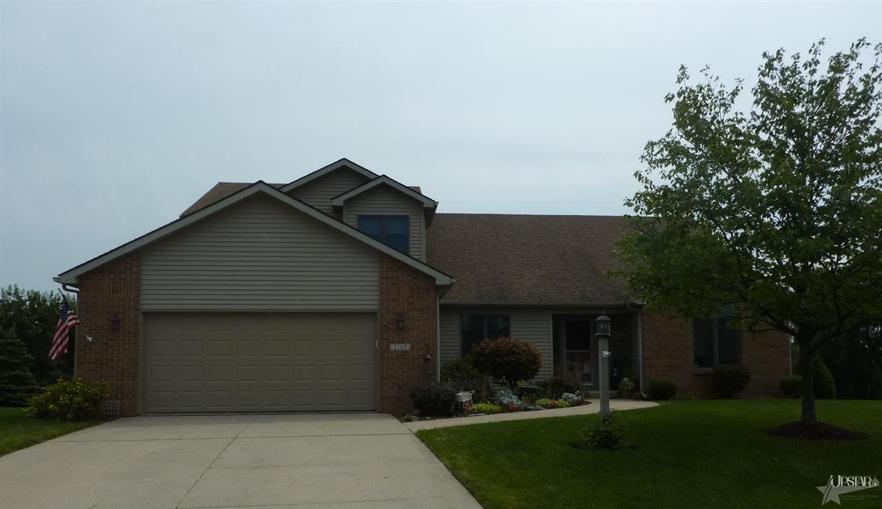 2309 Cedarwood Way, Fort Wayne, IN 46804 photo 1