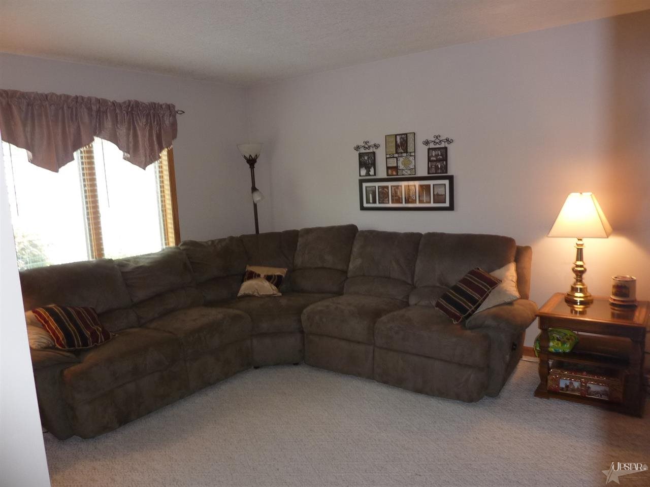 2309 Cedarwood Way, Fort Wayne, IN 46804 photo 4