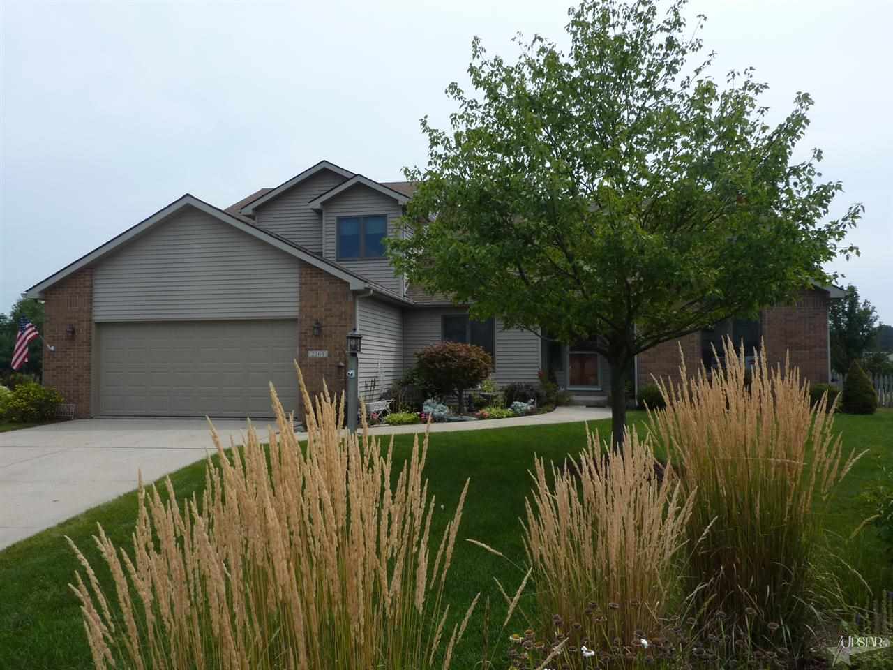 2309 Cedarwood Way, Fort Wayne, IN 46804 photo 2