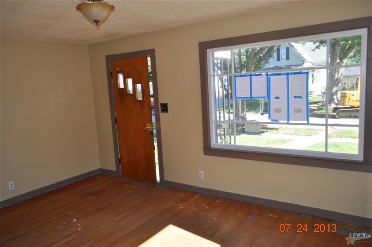 1226 Charlotte Ave, Fort Wayne, IN 46805 photo 7