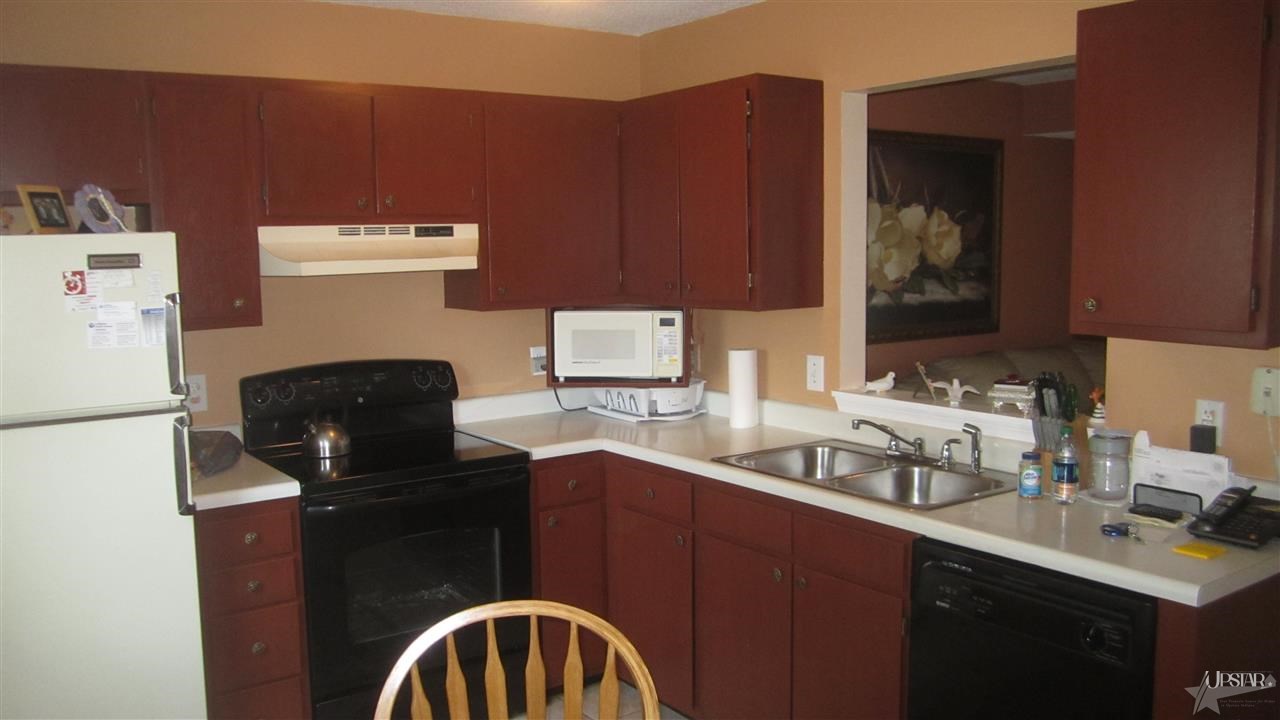 924 May Pl, Fort Wayne, IN 46825 photo 10