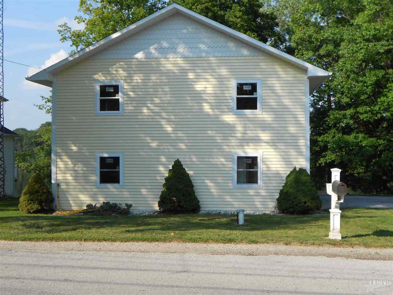 2341 E Crampton Rd, Columbia City, IN 46725 photo 4