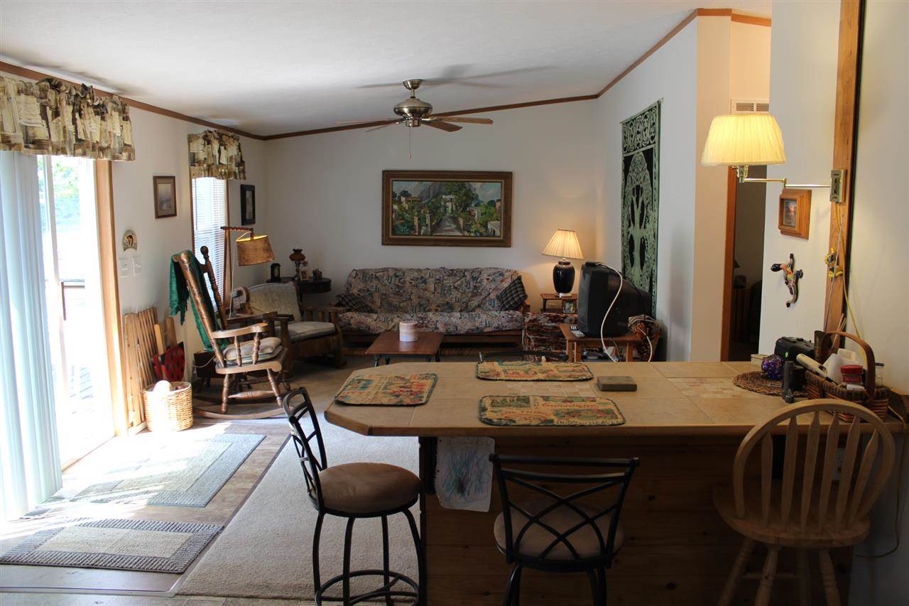1122 N Diamond Point Ct, Monticello, IN 47960 photo 2