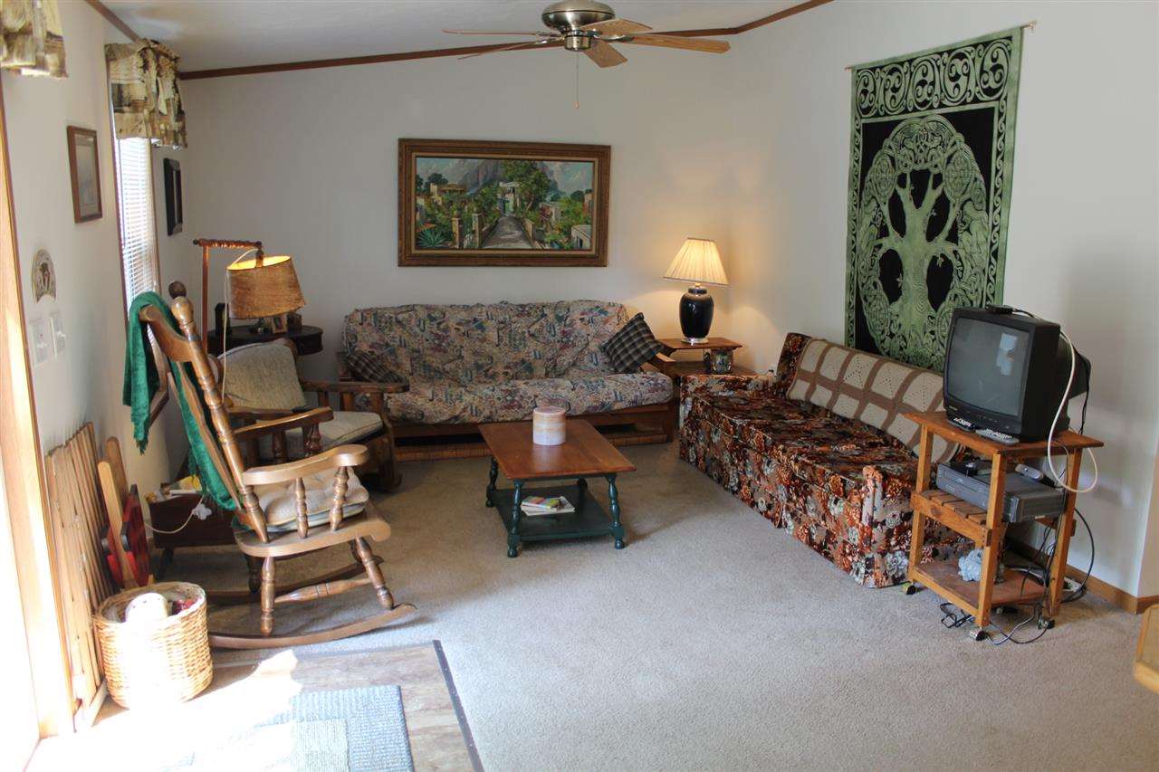 1122 N Diamond Point Ct, Monticello, IN 47960 photo 4