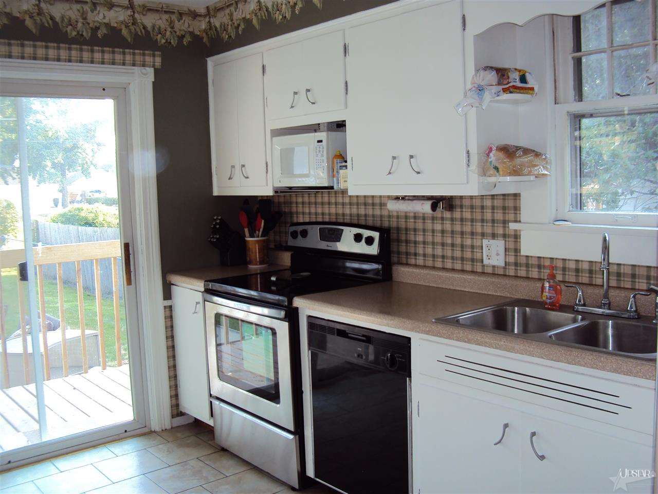 1142 Hartzell St, New Haven, IN 46774 photo 17