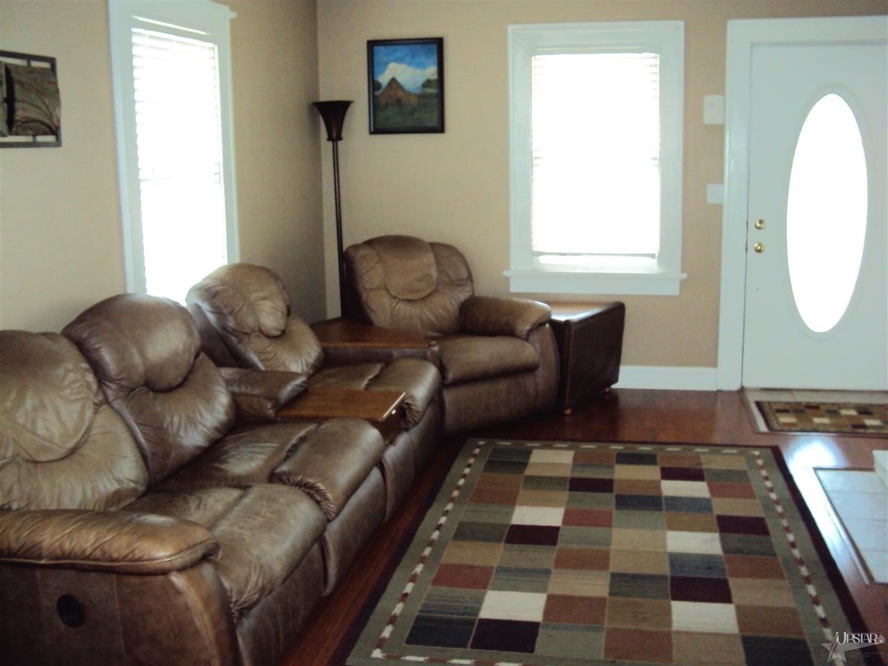 1142 Hartzell St, New Haven, IN 46774 photo 8