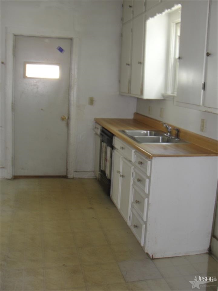 527 Prospect Ave, Fort Wayne, IN 46805 photo 3