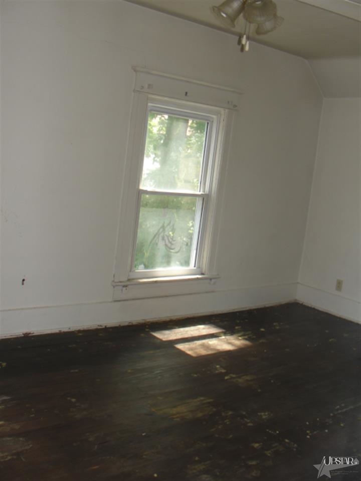 527 Prospect Ave, Fort Wayne, IN 46805 photo 7