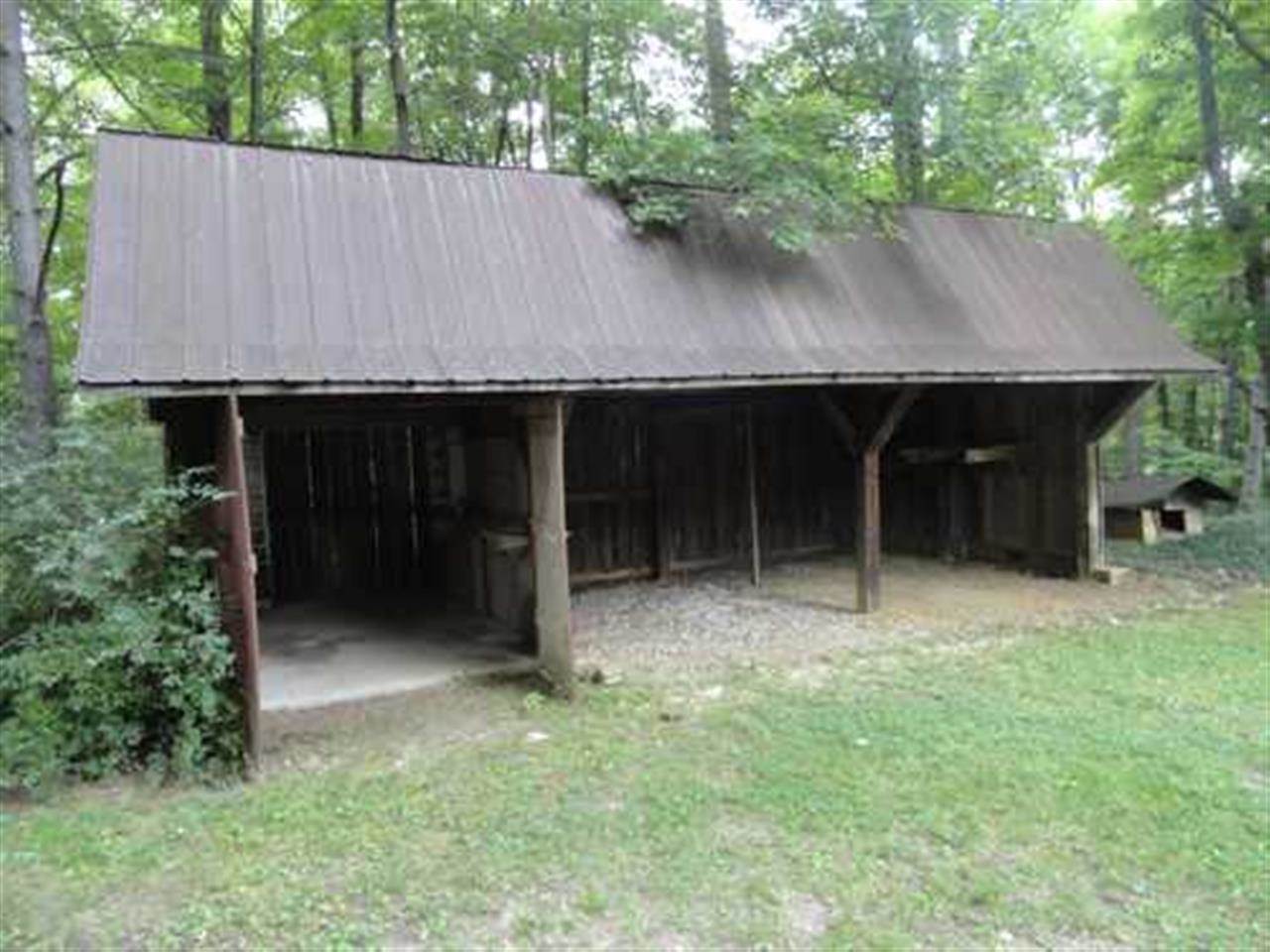 6837 E Gross Rd, Bloomington, IN 47401 photo 4
