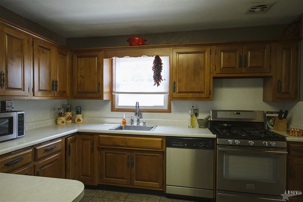 605 N Camden Dr, Fort Wayne, IN 46825 photo 7