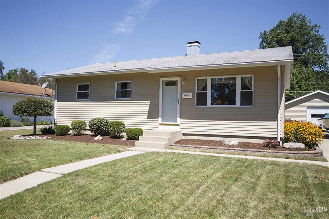 605 N Camden Dr, Fort Wayne, IN 46825 photo 1