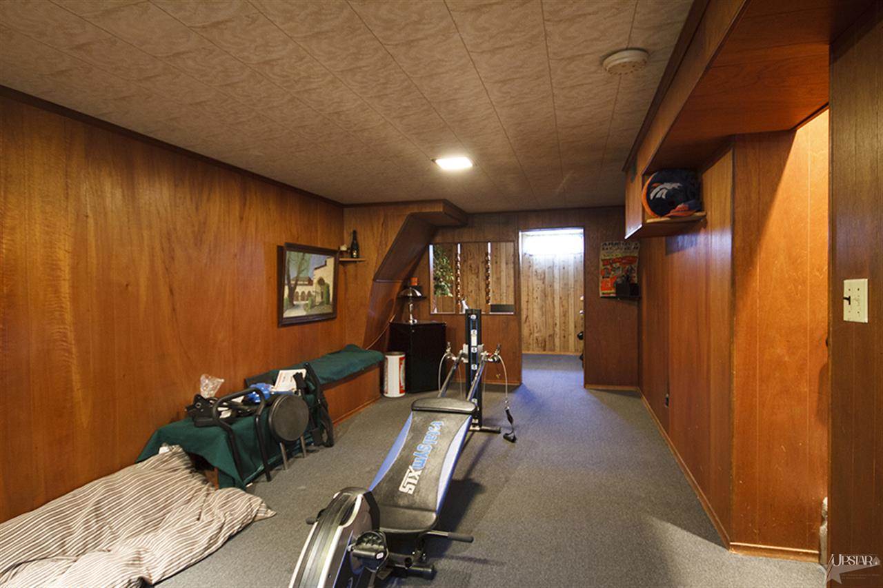 605 N Camden Dr, Fort Wayne, IN 46825 photo 9