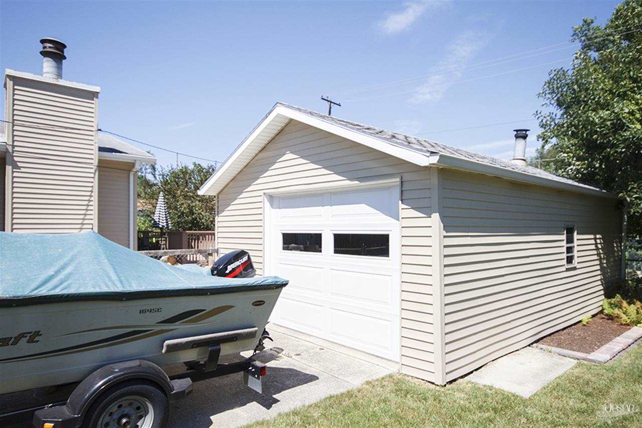 605 N Camden Dr, Fort Wayne, IN 46825 photo 20