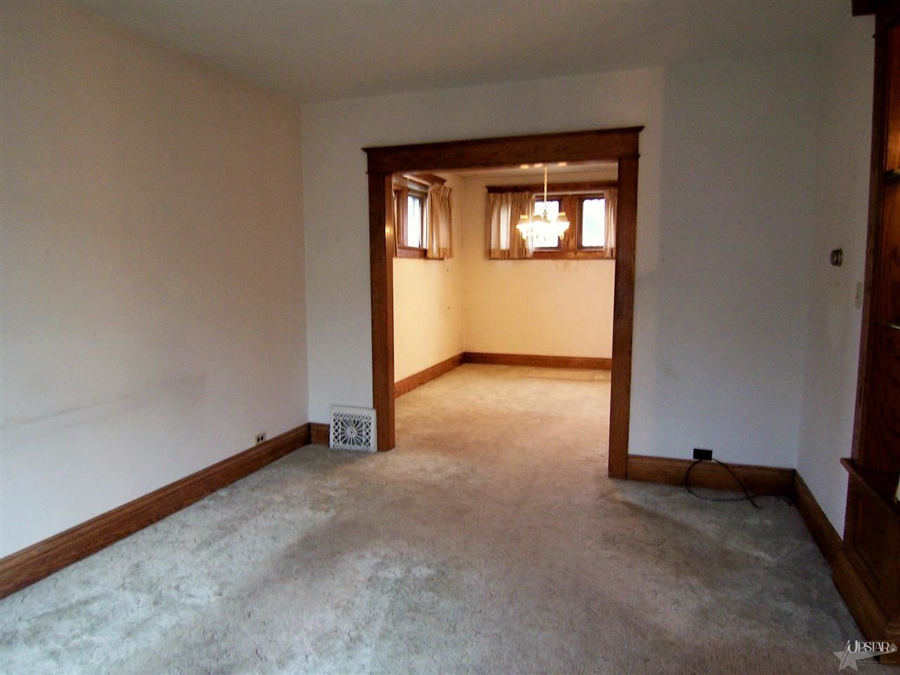 528 3rd St, Fort Wayne, IN 46808 photo 3