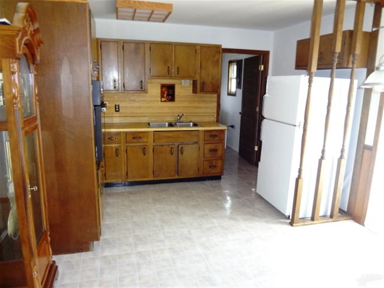 2520 Ridgeway Dr, Fort Wayne, IN 46816 photo 5