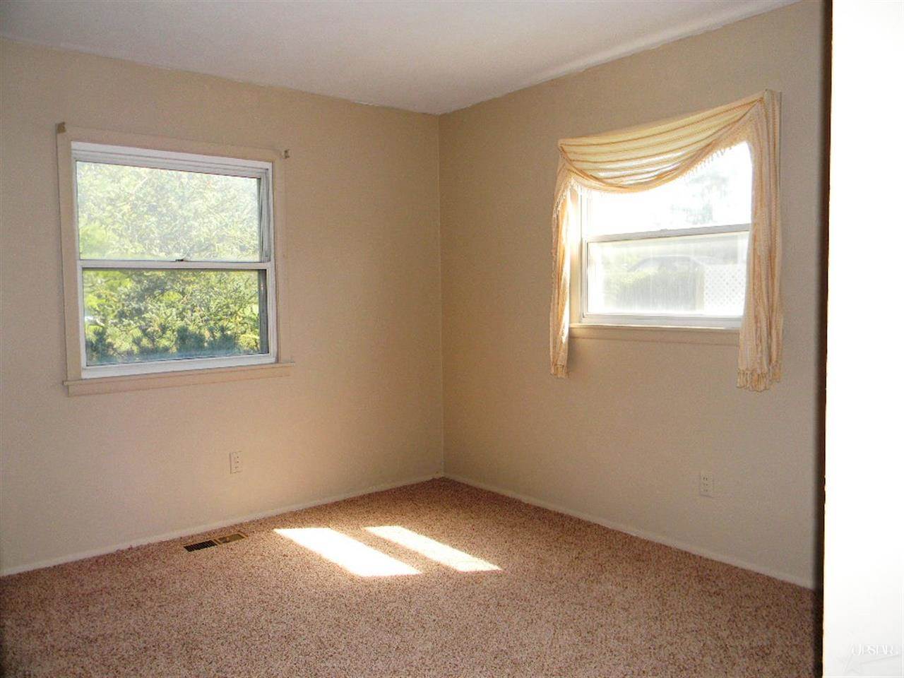 2520 Ridgeway Dr, Fort Wayne, IN 46816 photo 11