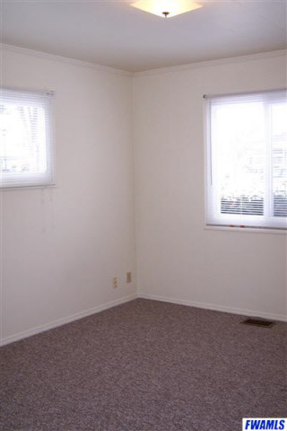1215 Third St, Fort Wayne, IN 46808 photo 4
