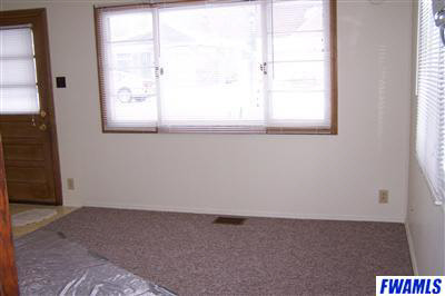 1215 Third St, Fort Wayne, IN 46808 photo 3