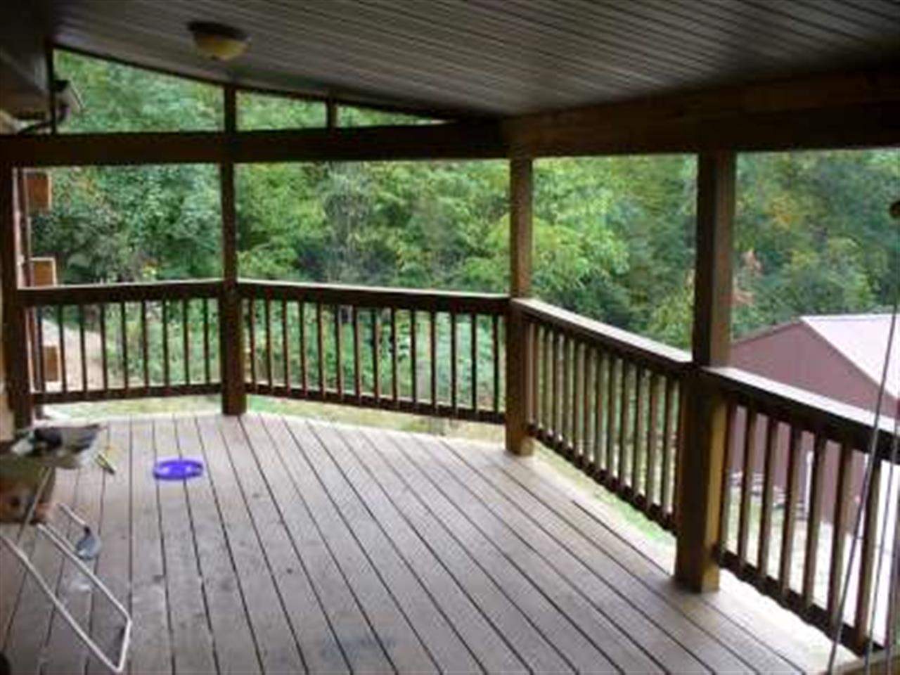 4678 E Rocky Rd, Bloomfield, IN 47424 photo 5