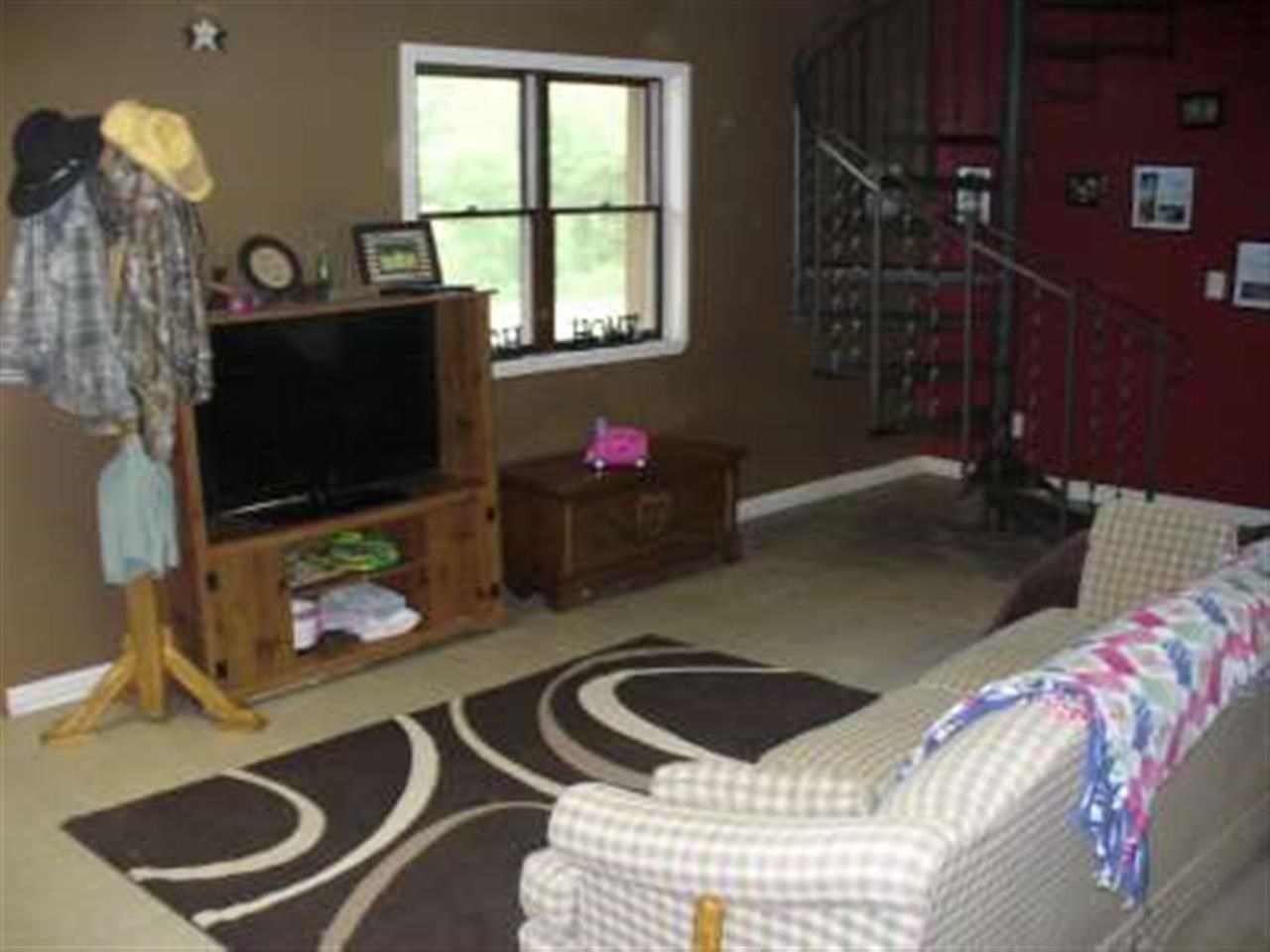 4678 E Rocky Rd, Bloomfield, IN 47424 photo 6