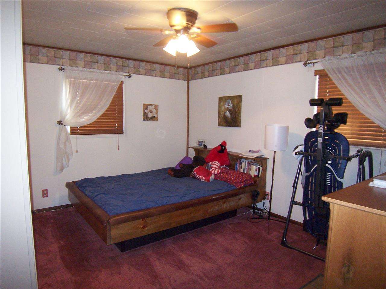 2001 Washington Dr, Frankfort, IN 46041 photo 10