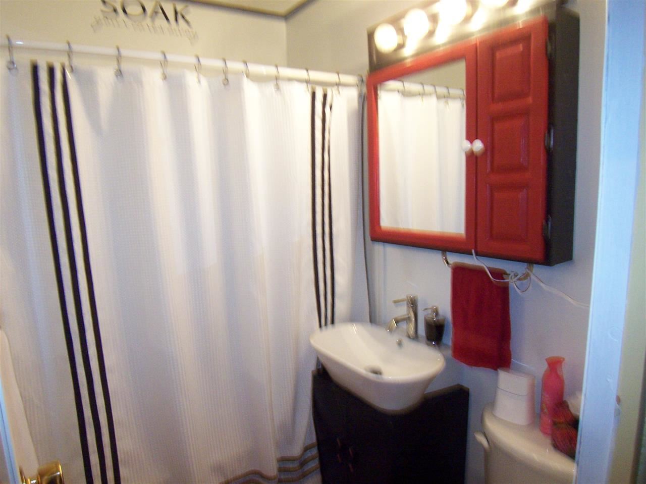 2001 Washington Dr, Frankfort, IN 46041 photo 11