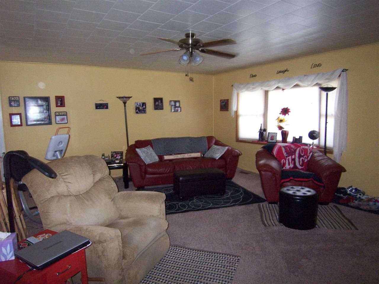 2001 Washington Dr, Frankfort, IN 46041 photo 2