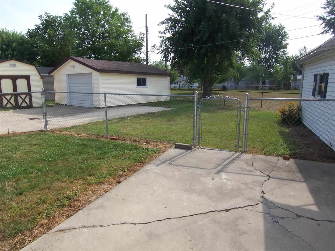 2001 Washington Dr, Frankfort, IN 46041 photo 15