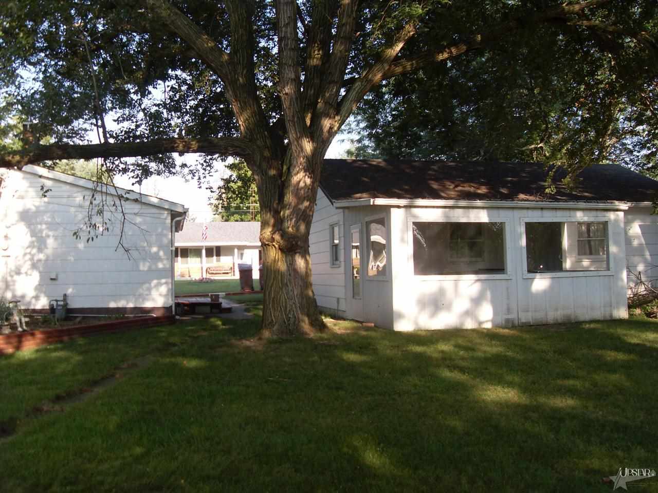 944 W 950 S, Geneva, IN 46740 photo 4