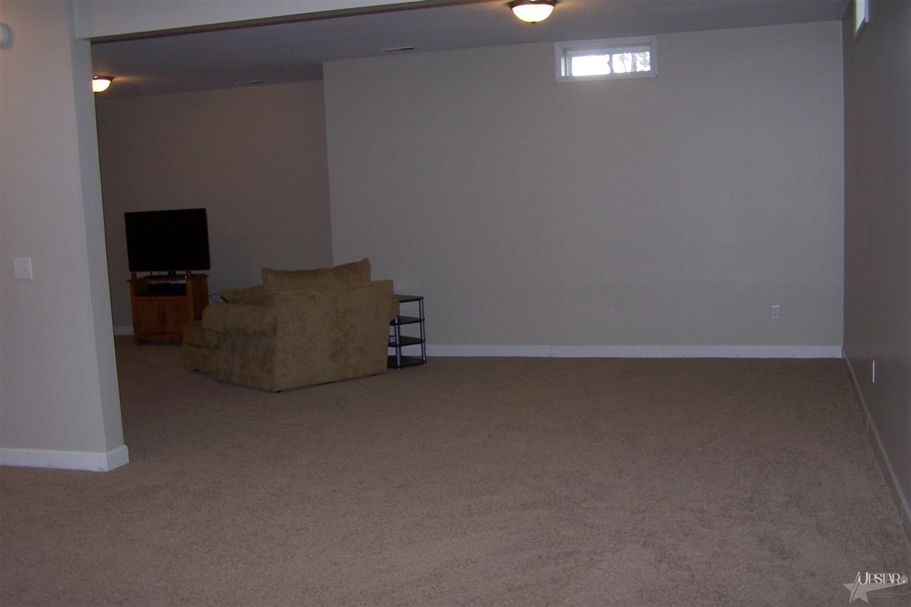 3236 Caledon Pl, Fort Wayne, IN 46818 photo 28