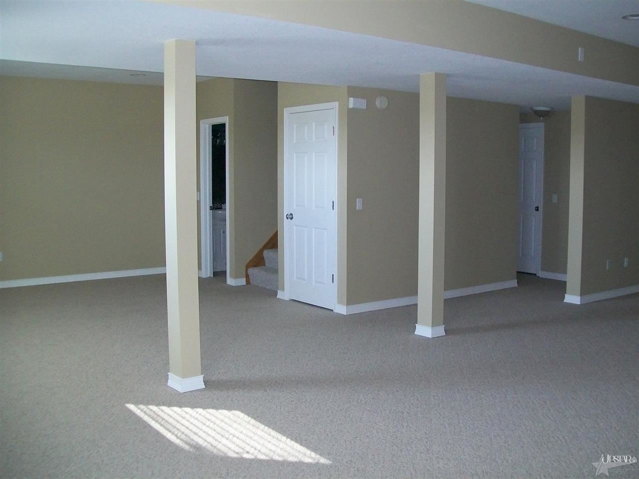 16020 Davis Rd, Spencerville, IN 46788 photo 19