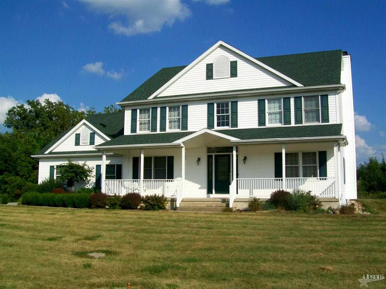 16020 Davis Rd, Spencerville, IN 46788 photo 3