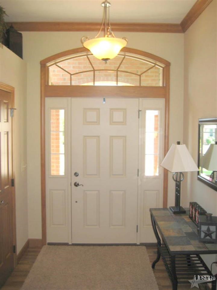 535 Cricketeer Ct, Bluffton, IN 46714 photo 2
