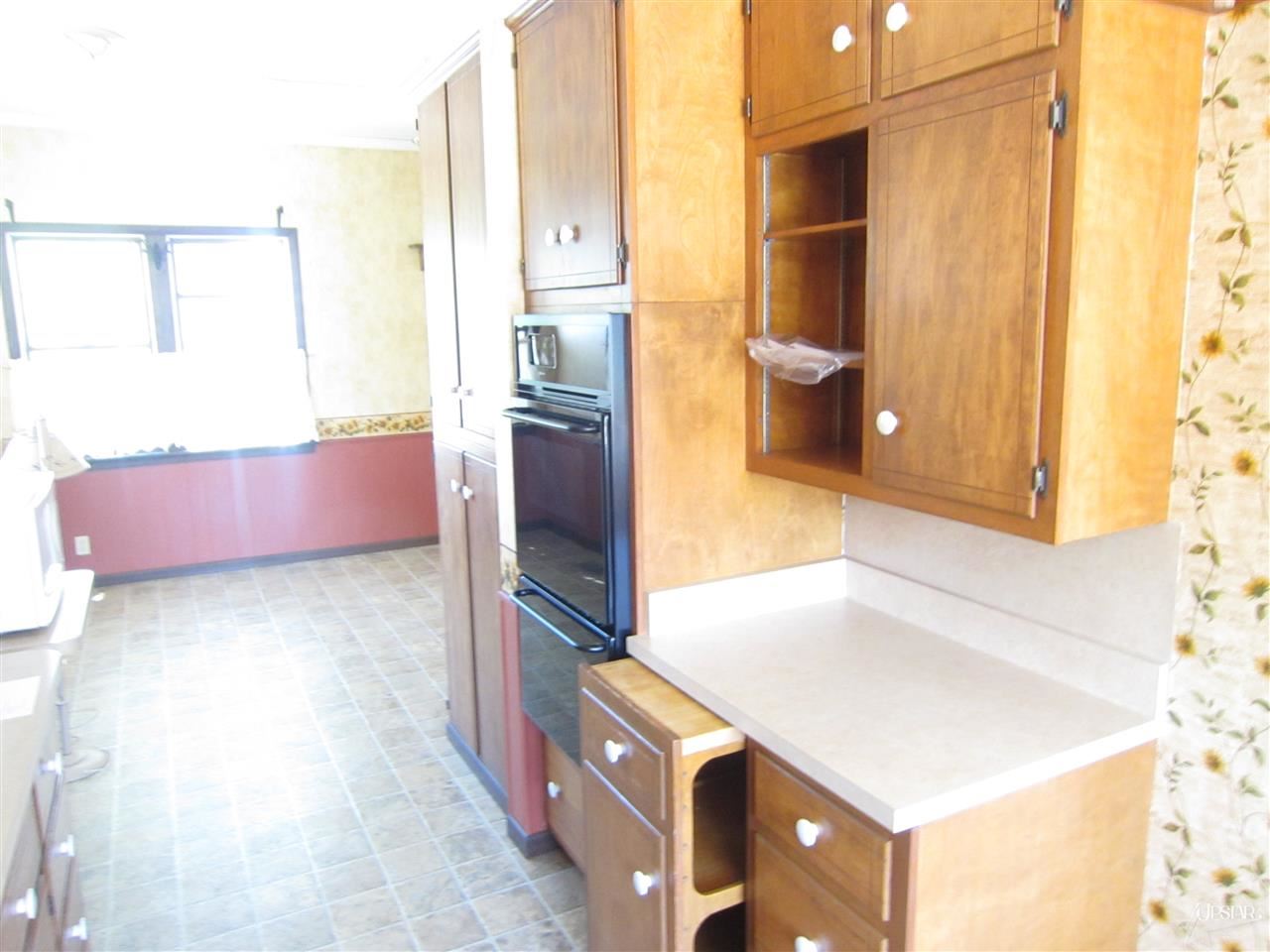 2085 Riverside Dr, Huntington, IN 46750 photo 28