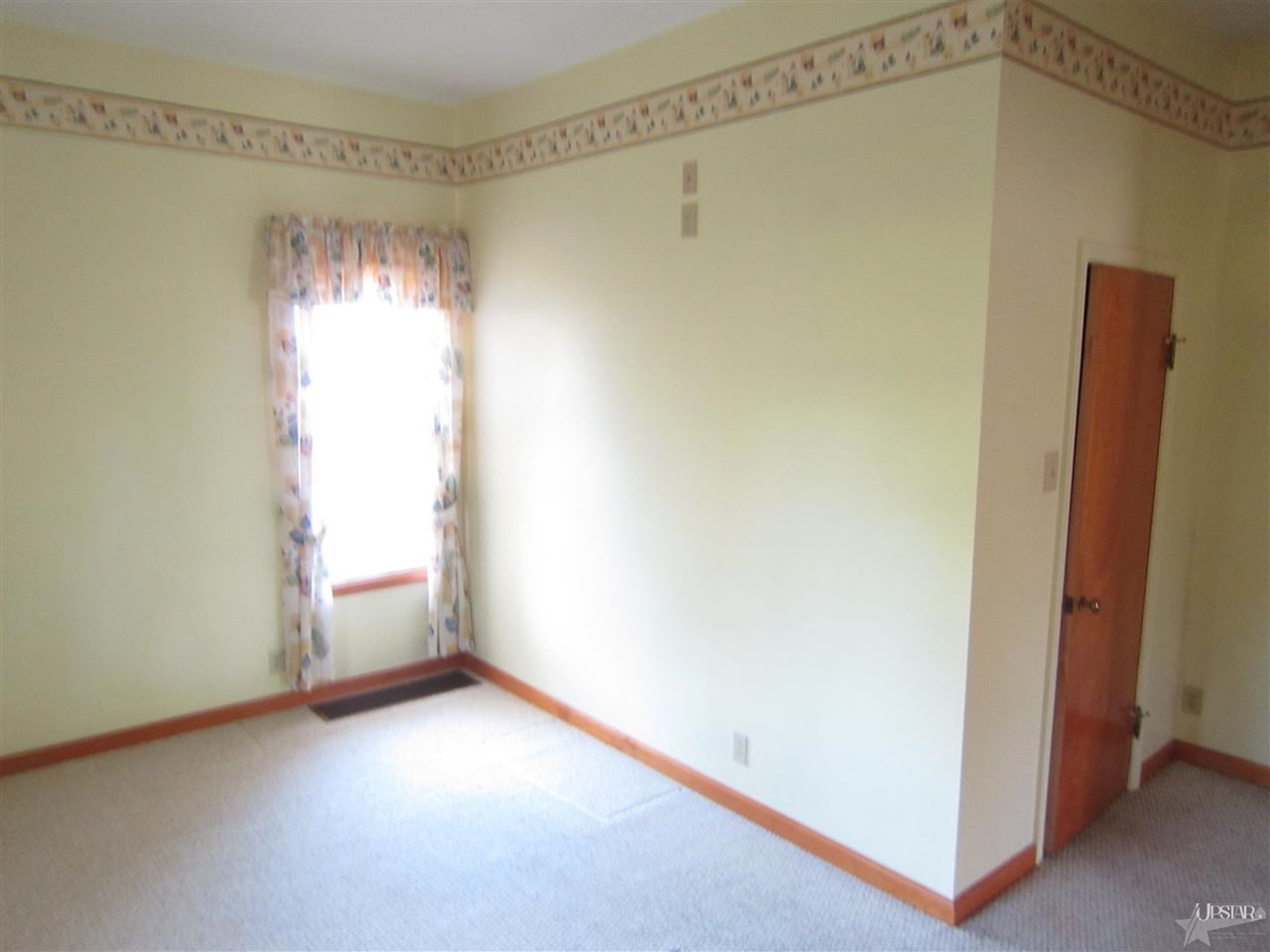 2085 Riverside Dr, Huntington, IN 46750 photo 14