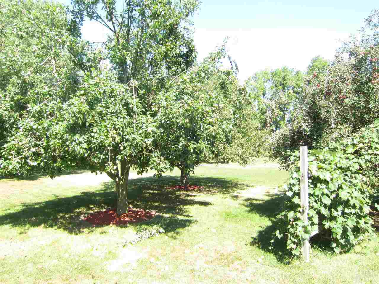 2085 Riverside Dr, Huntington, IN 46750 photo 8