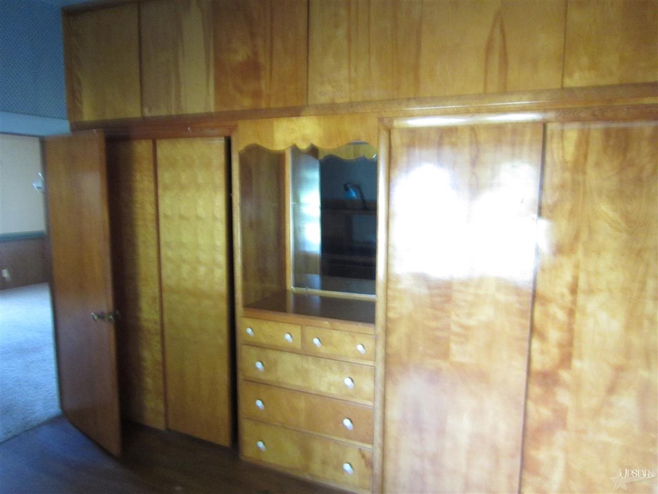 2085 Riverside Dr, Huntington, IN 46750 photo 17