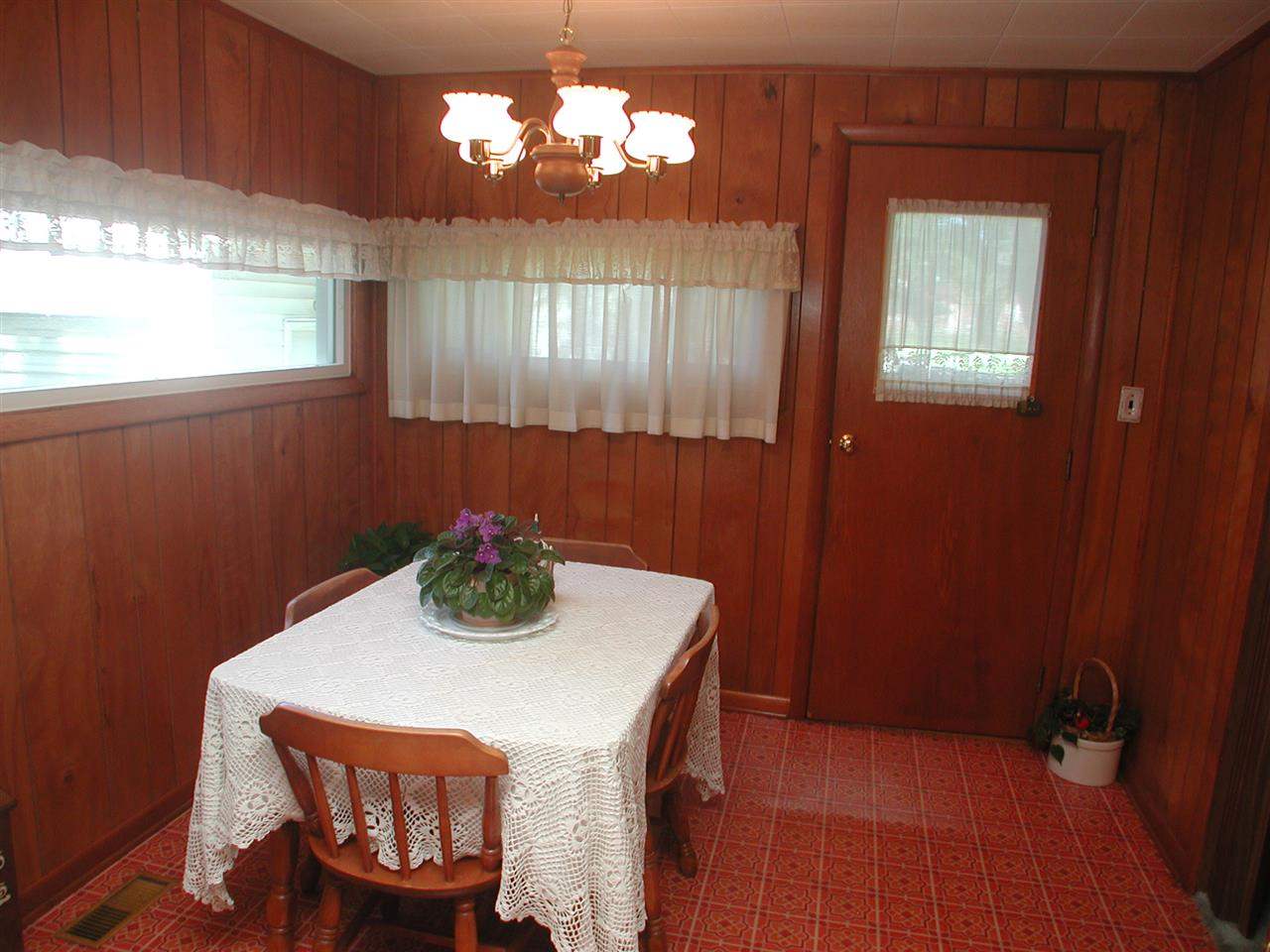 2408 S Broadview Dr, Bloomington, IN 47403 photo 4