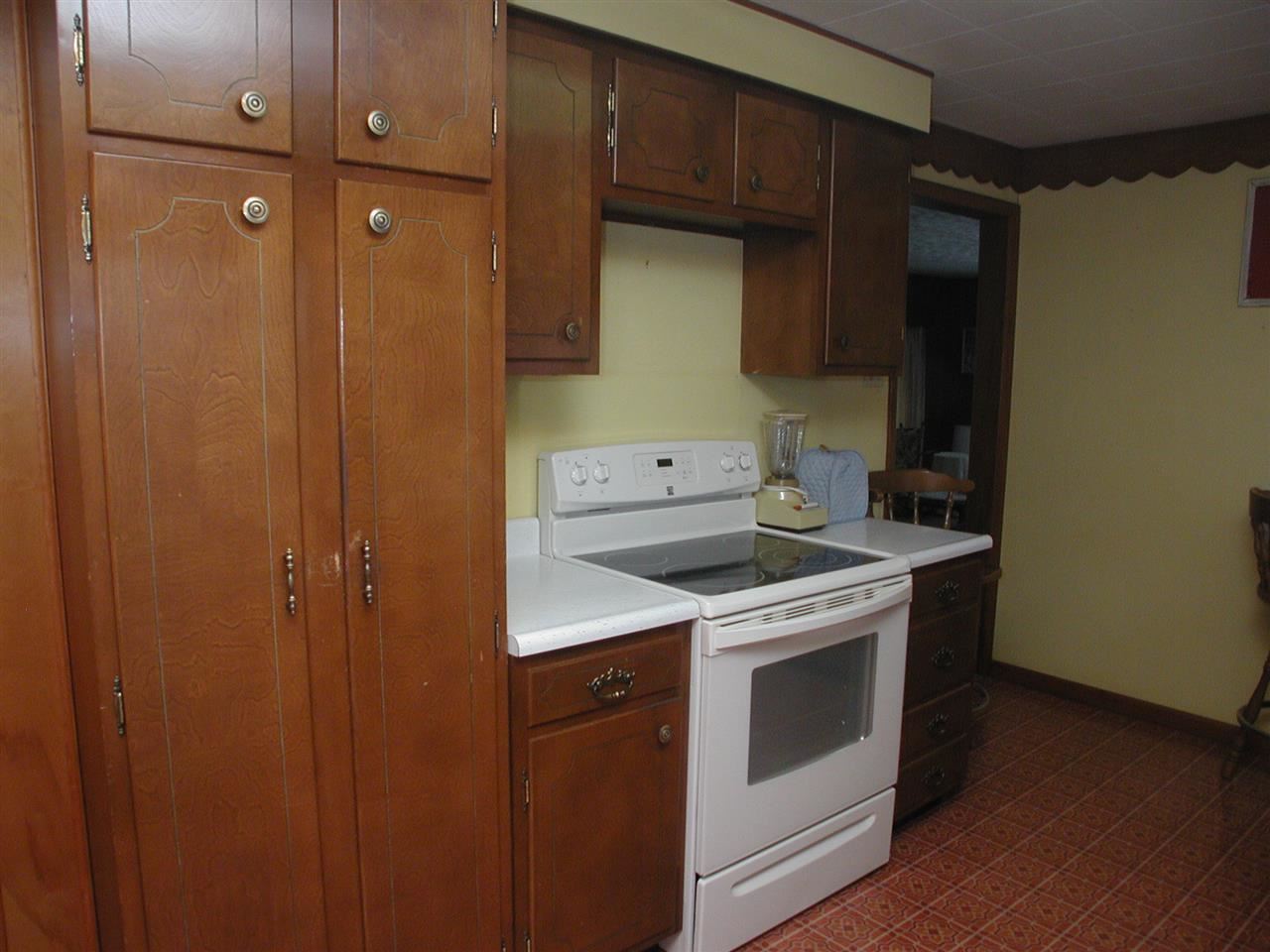 2408 S Broadview Dr, Bloomington, IN 47403 photo 7