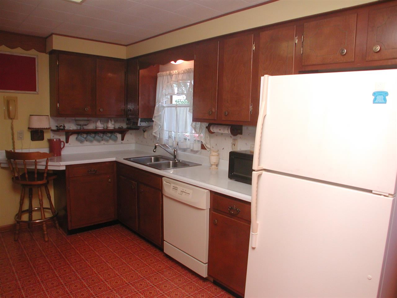 2408 S Broadview Dr, Bloomington, IN 47403 photo 6