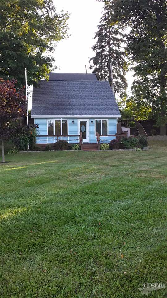 1667 E Bair Rd, Columbia City, IN 46725 photo 2
