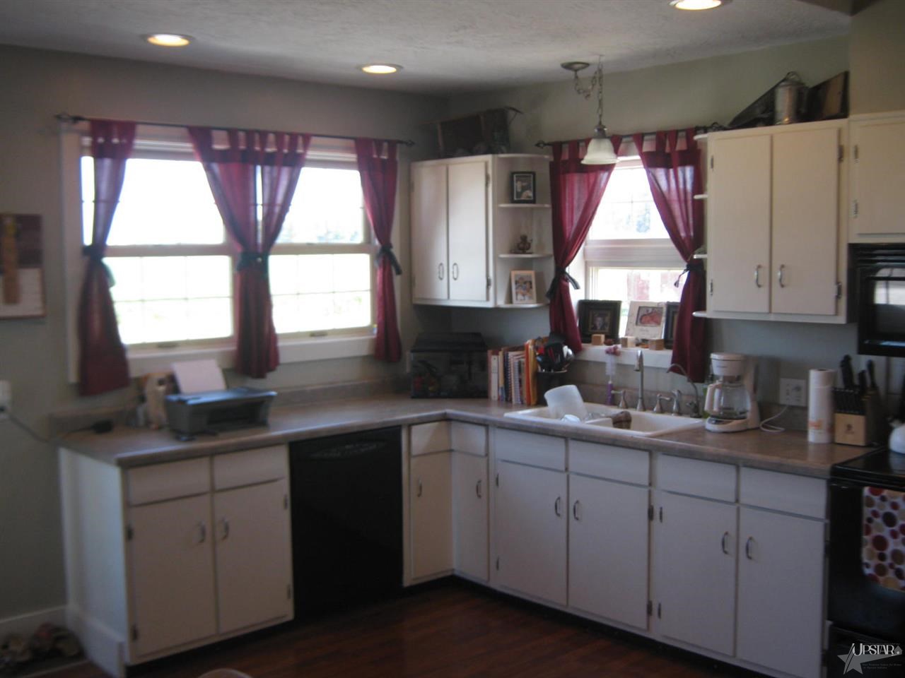 1221 N 300 W, Bluffton, IN 46714 photo 8