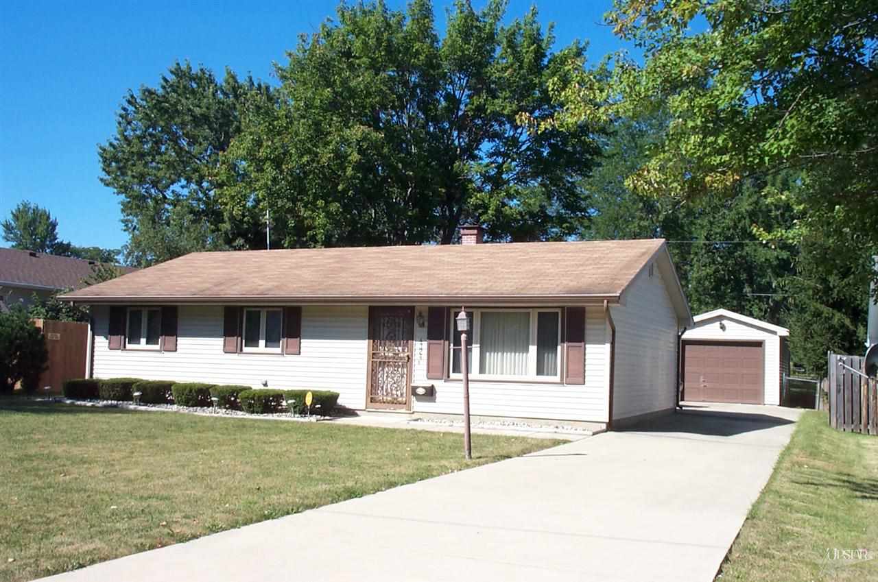 4324 Wayne Trce, Fort Wayne, IN 46806 photo 4
